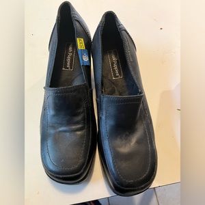 Hush puppies Safety Dress Shoe Black leather composite toe size 8.5 worn once.